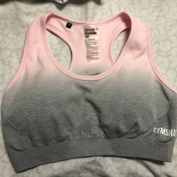 GymShark Light Grey/Light Pink 3 Piece Set: Crop Top, Sports Bra, and Leggings - Picture 7 of 10